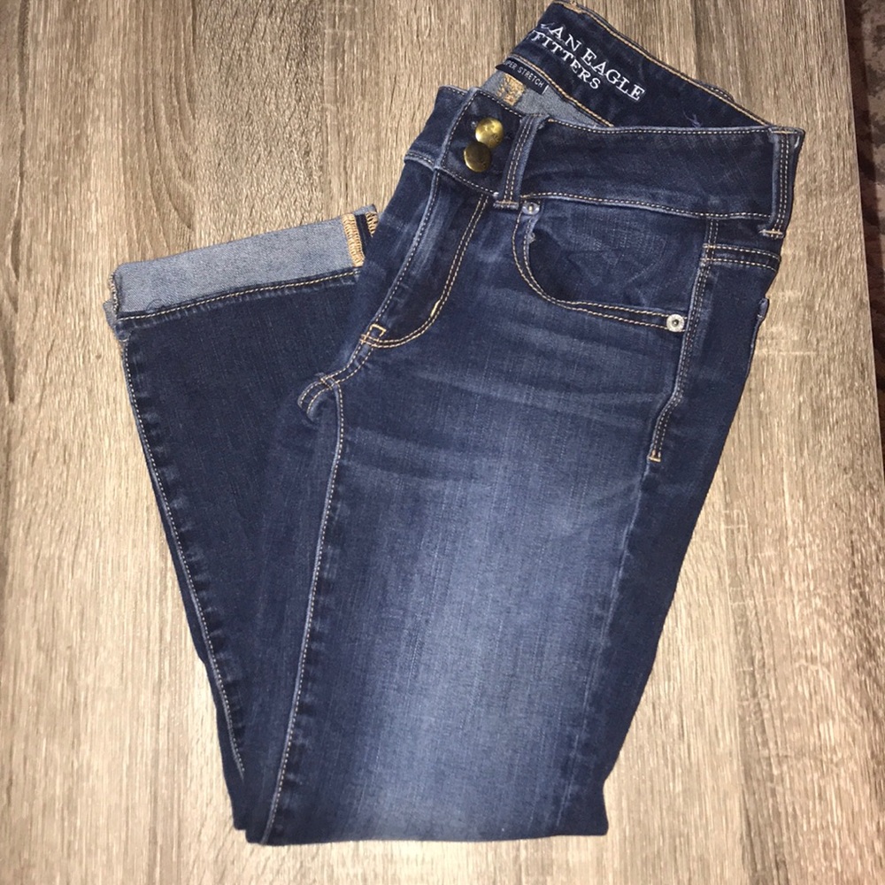 American Eagle Crop Jeans
